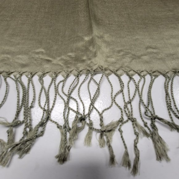 Taupe Green Large Wide Scarf - NEW - Picture 6 of 8